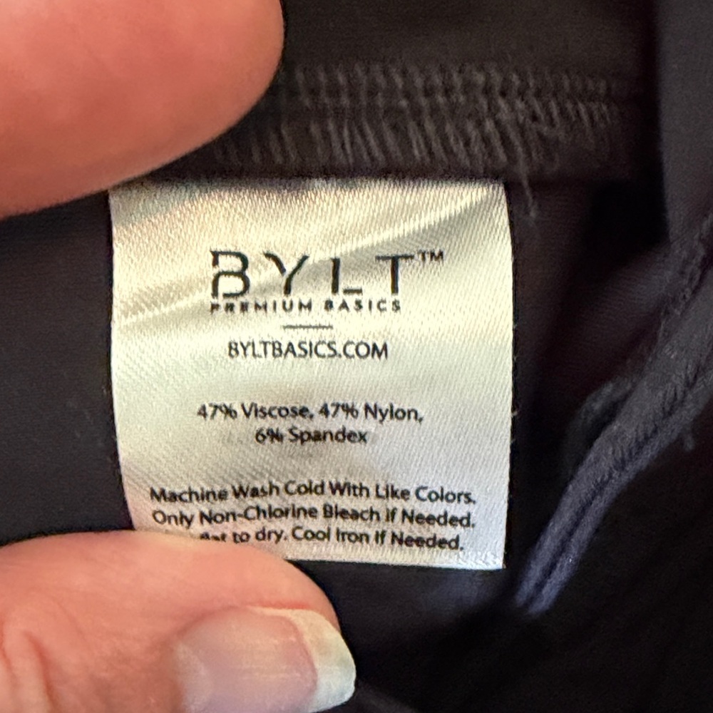 BYLT Premium Basics Everyday Pant 2.0 in a slim fit style - Picture 6 of 6